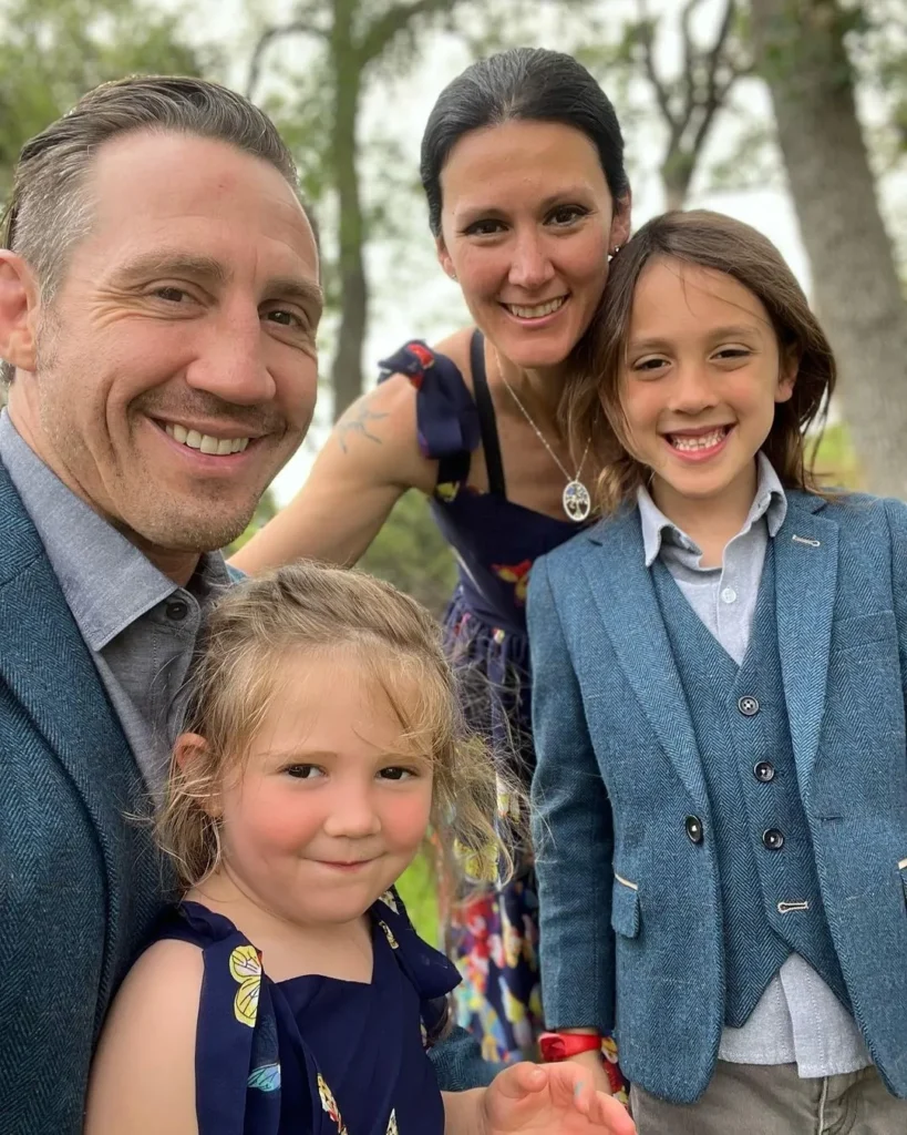 tim kennedy family
