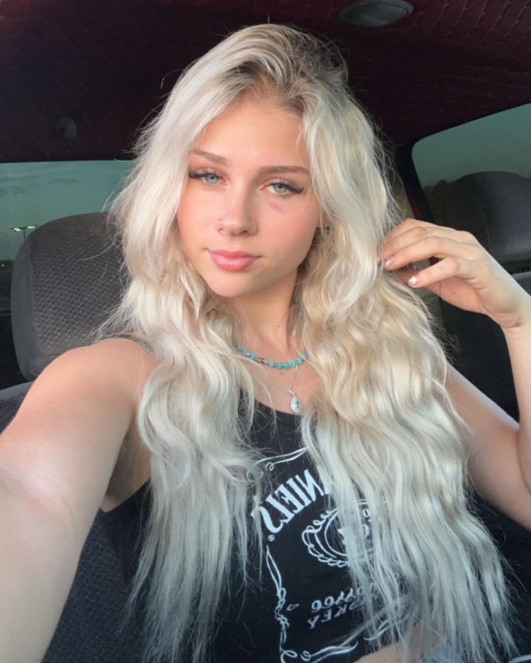 Lindsay Bercosky: Trucker, Model, net worth, age, wiki, complete Bio